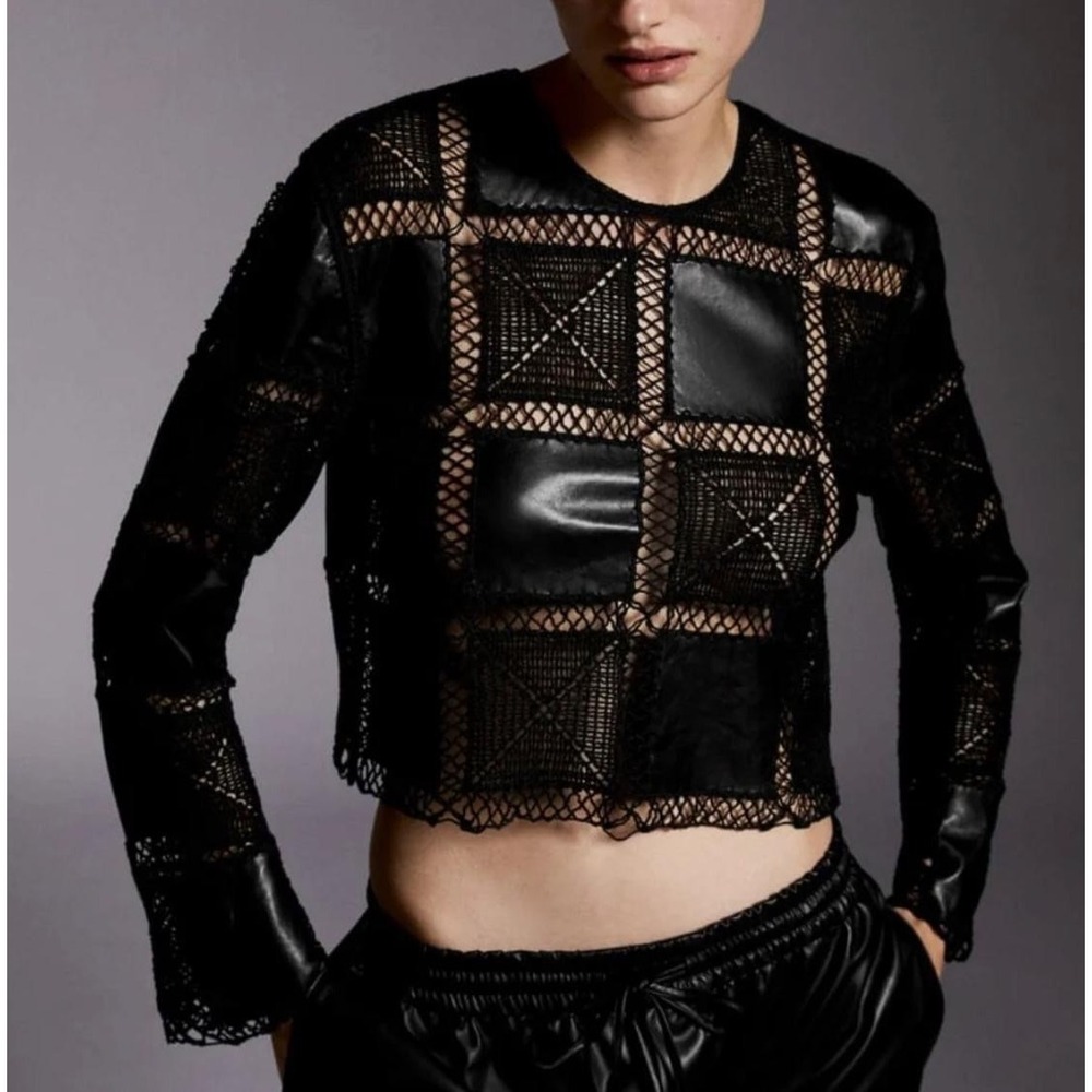 NWT ZARA Black Crochet Faux Leather Patchwork Crop Top Knit Flare Sleeve Size XS